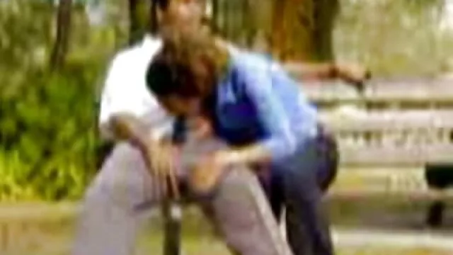High definition :  Fed pik massør knepper våd fisse af nysgerrig blonde MILF Porno film 