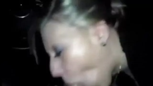 High definition :  Bedste kneppet i munden og liderlig fisse af tre gange yngre dreng Porno film 