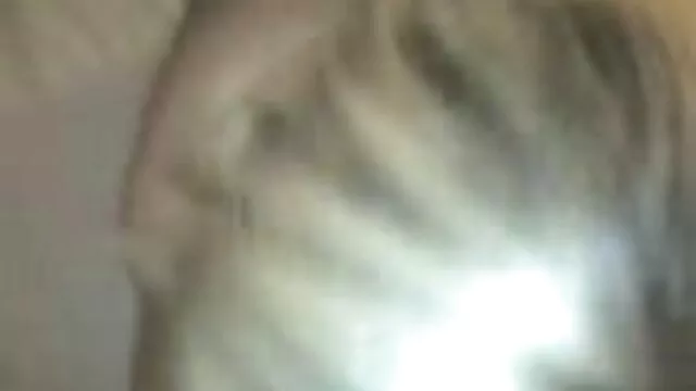 High definition :  To nitter ødelægger brunettes huller med deres massive skafter Porno film 