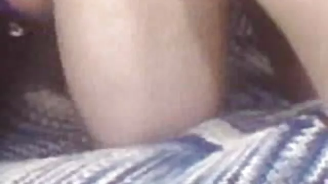High definition :  Latino-pornoskuespiller slår en tyk blond babe derhjemme Porno film 