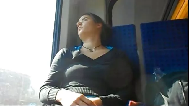 High definition :  Mænd er meget glade for at støde haner ind i kæresten Porno film 