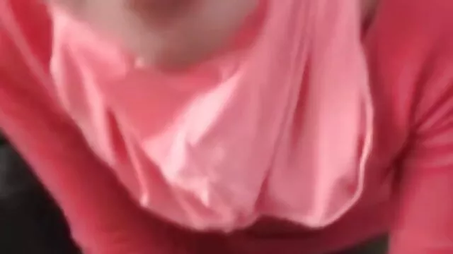 High definition :  Brunette hottie sutter og knalder på sin porno audition Porno film 