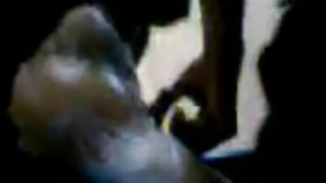 High definition :  Lille blondine bliver banket på kontoret af sin liderlige chef Porno film 