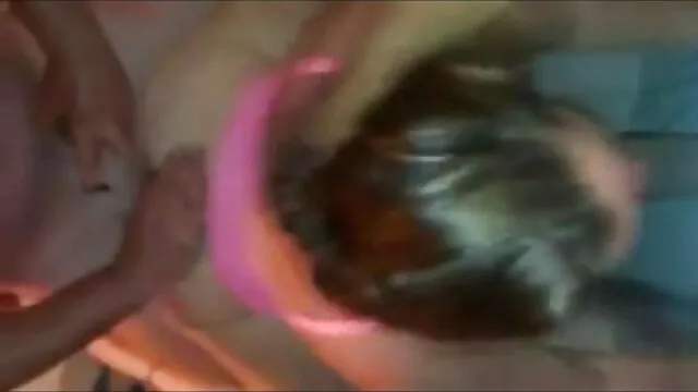 High definition :  Trussestjælende stedsøn får en lektion af kurvet stedmor Porno film 